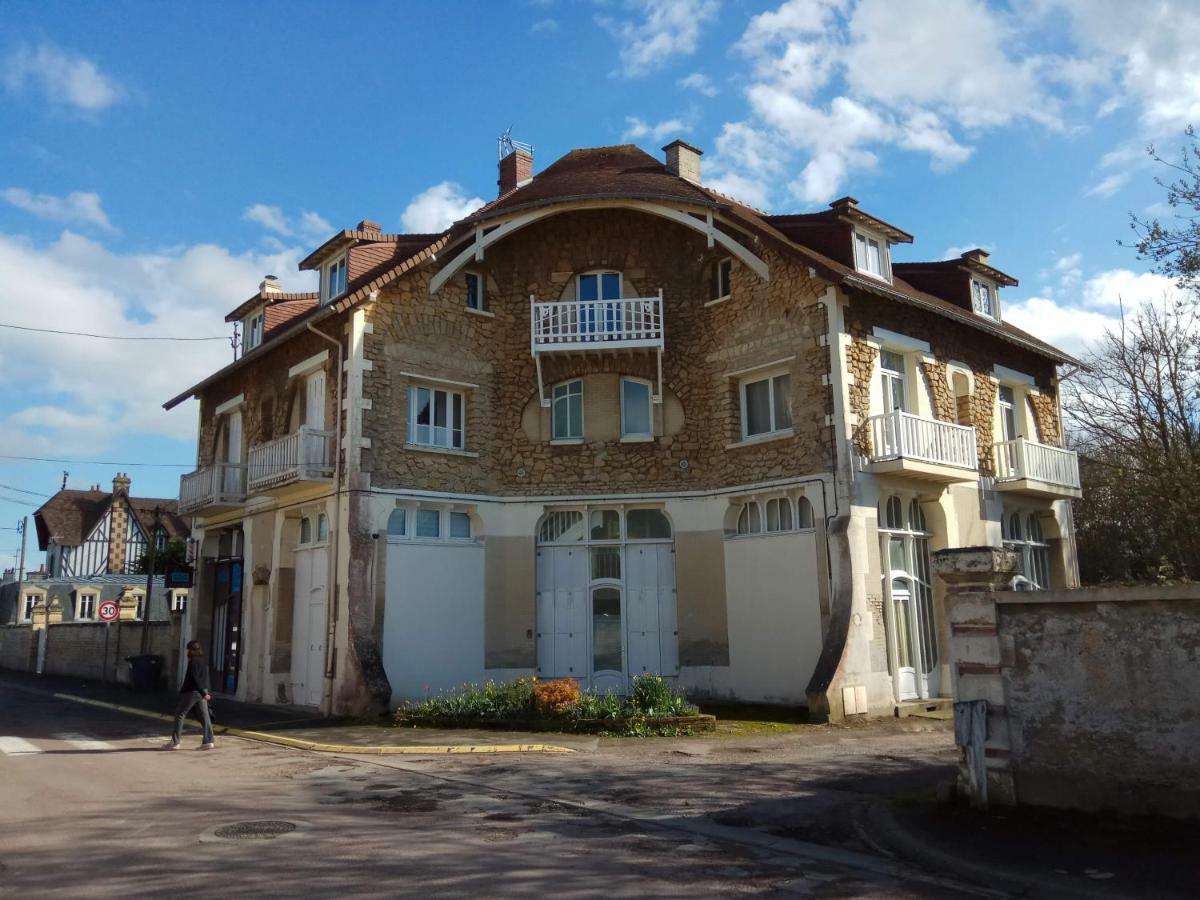 הוילה Hermanville-sur-Mer La Sapiniere מראה חיצוני תמונה